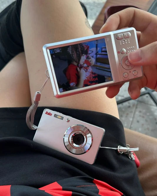 Lola Digital Camera（ロラ デジタルカメラ） 3Colors